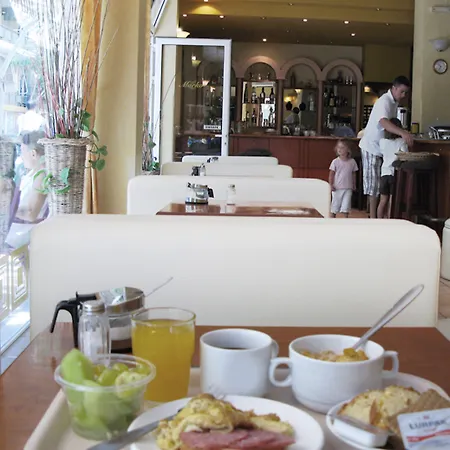 Hotel Marko Loutraki (Corinthia)