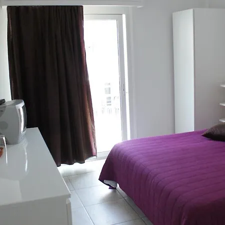 Marko 2* Loutraki (Corinthia)